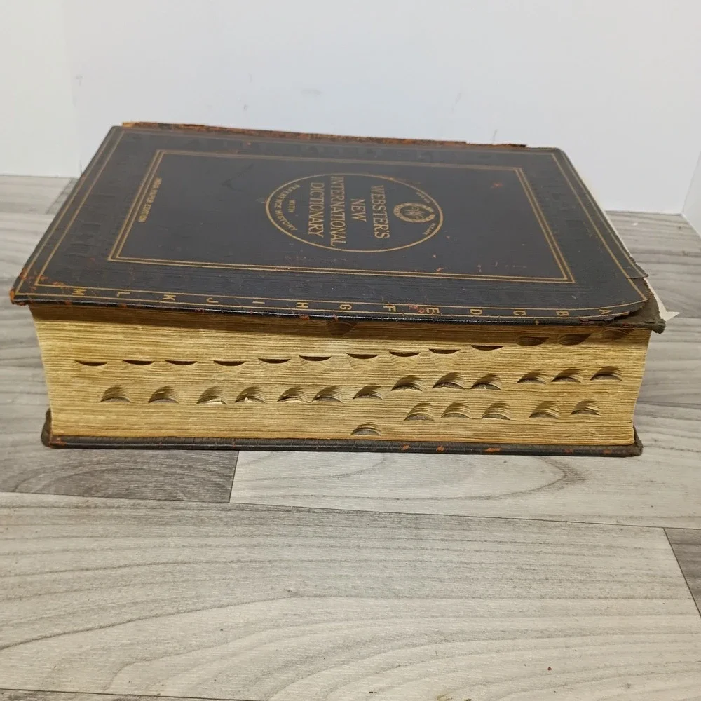 Vtg Webster's New International Dictionary, 1909 India Paper Ed Printed 1927